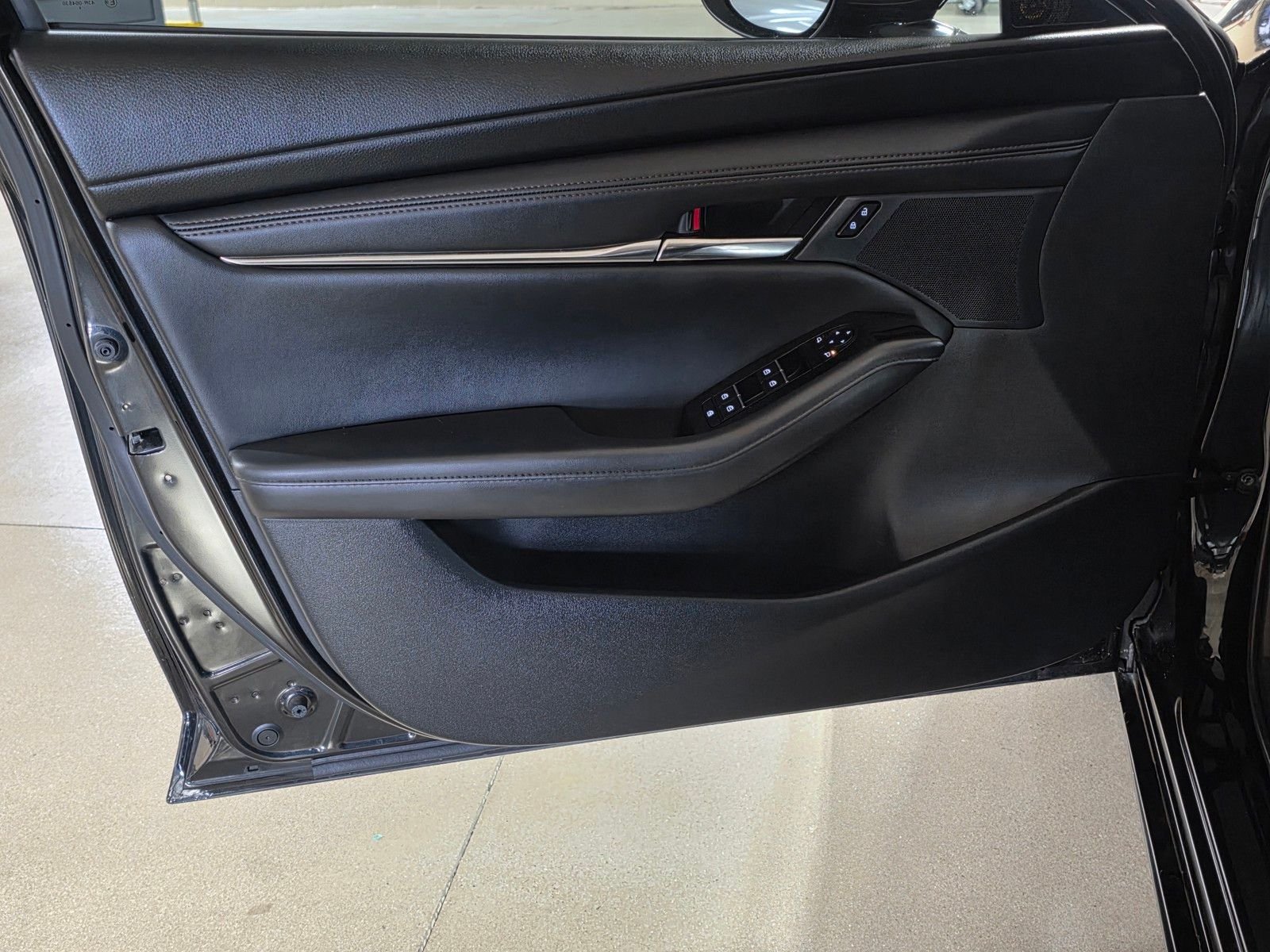 Used 2025 Jet Black Mica Mazda 2.5 S Preferred Package image 16
