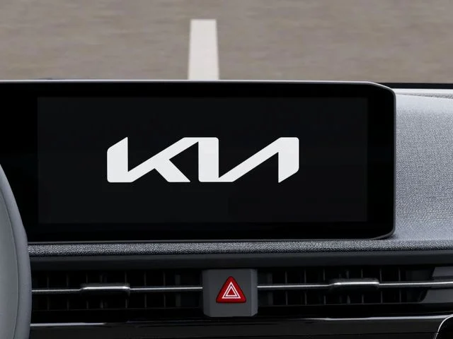 New 2026 Glacial White Pearl Kia LIGHT image 20