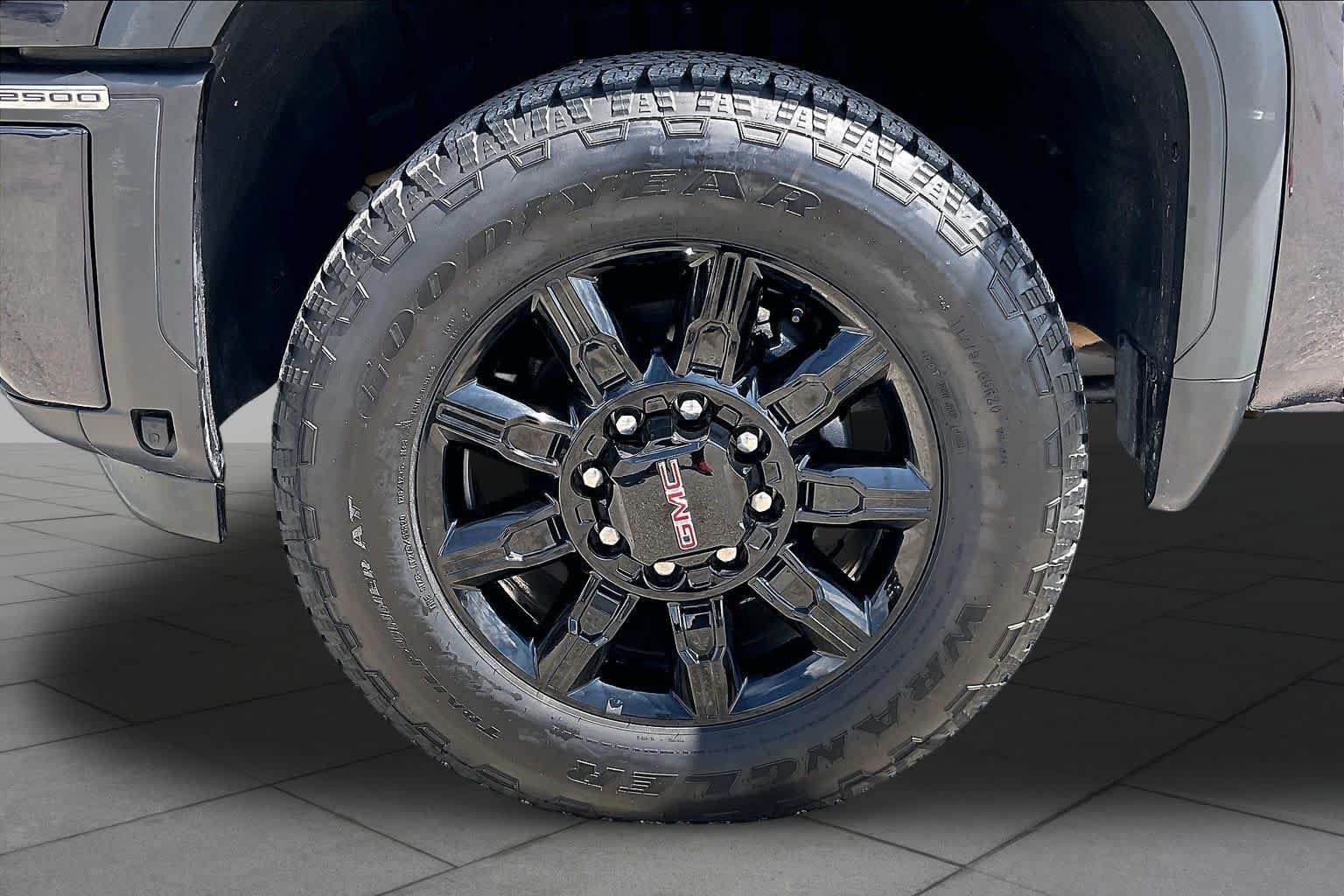 New 2026 Titanium Rush Metallic GMC AT4 image 72