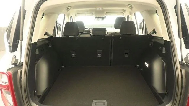 New 2026 Oxford White Ford Big Bend® image 17