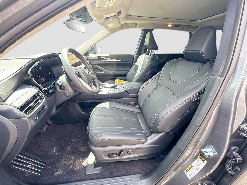 New 2027 GRAPHITE SHADOW INFINITI Luxe FWD image 22