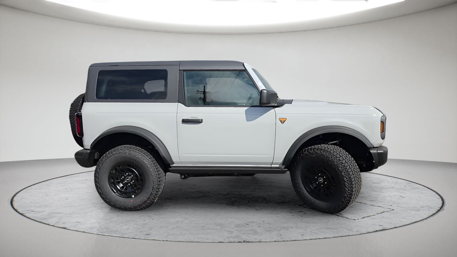 New 2026 Avalanche Gray Ford Badlands® image 5