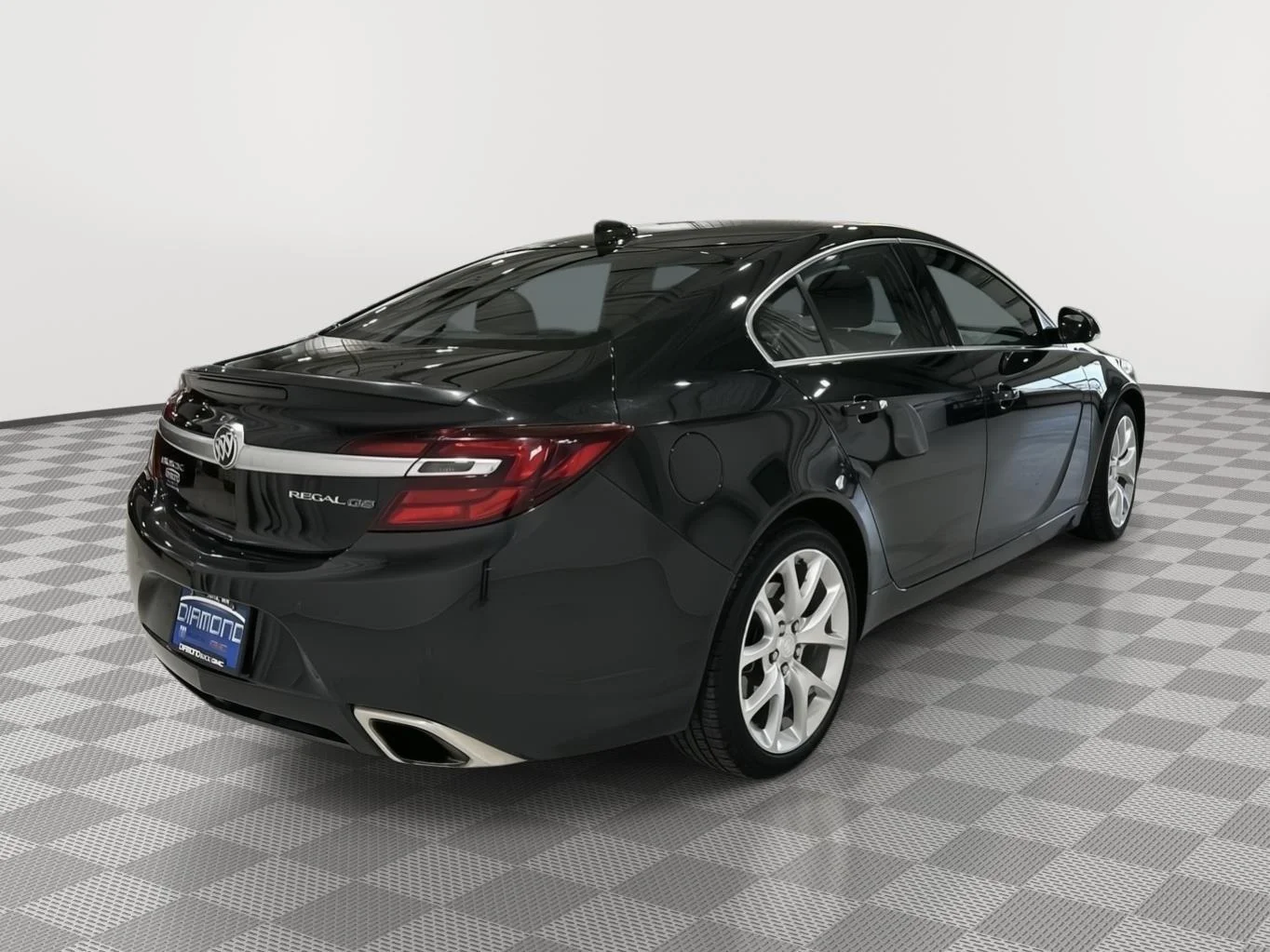 Used 2015 BLACK DIAMOND TRICOAT Buick GS image 5