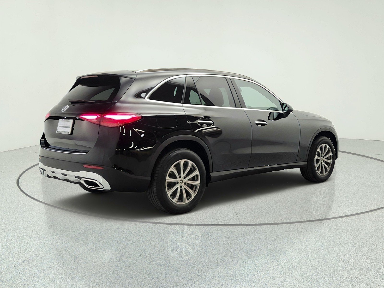 Certified Used 2026 Black Mercedes-Benz GLC 300 SUV image 5