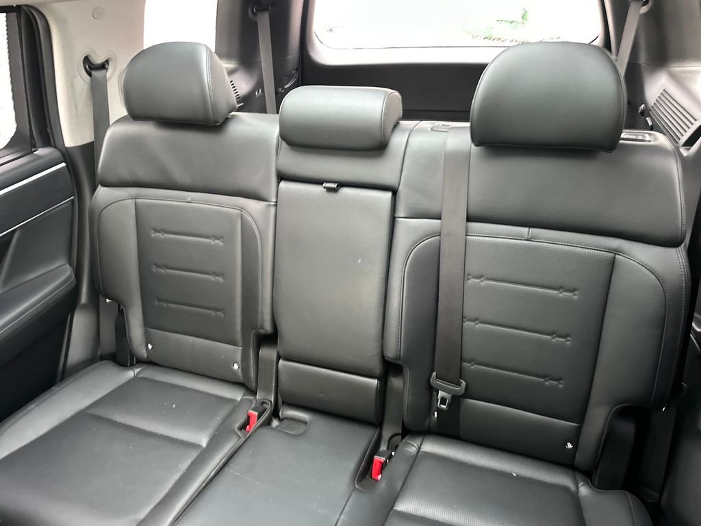 Used 2025 Shimmering Silver Hyundai Limited image 20