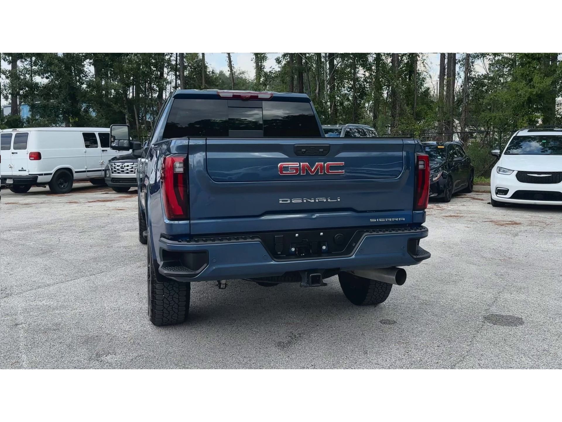 2026 GMC Sierra 2500HD Denali - Photo 7