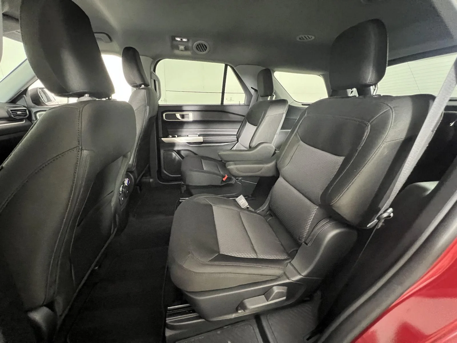Used 2022 Rapid Red Metallic Tinted Clearcoat Ford XLT image 19