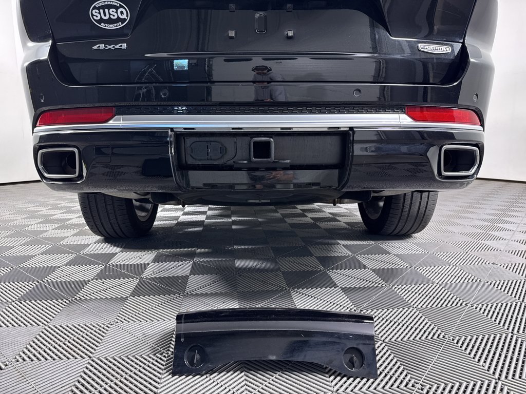 Used 2023 Diamond Black Crystal Pearlcoat Jeep Summit image 14