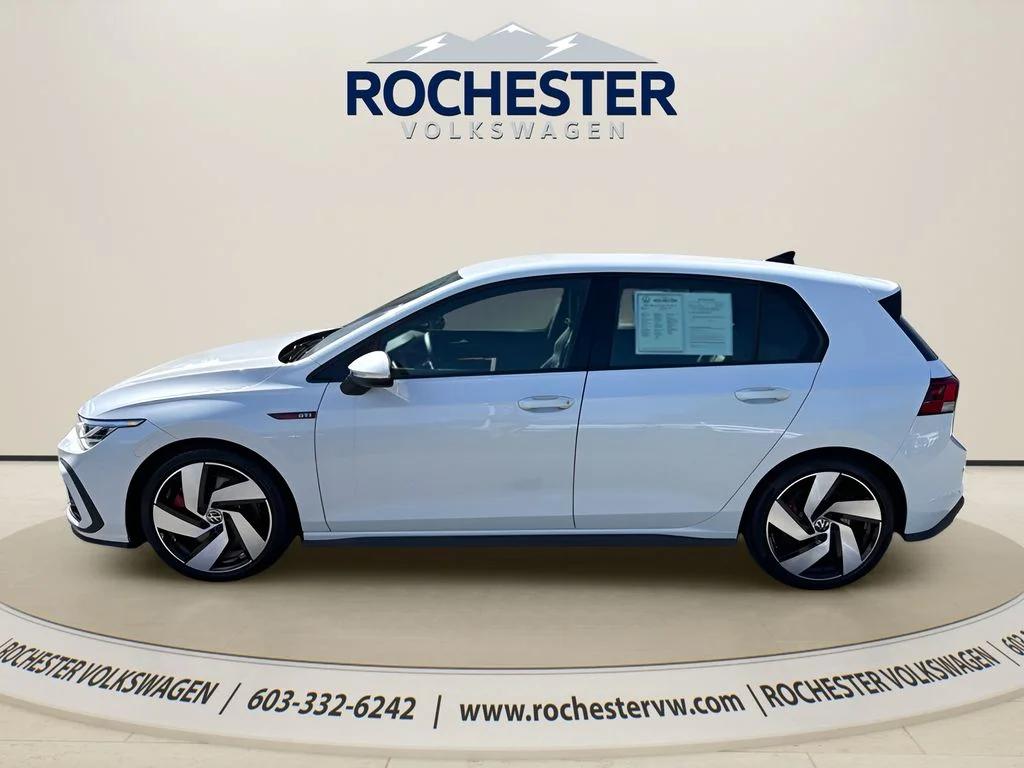 Used 2022 White Volkswagen 2.0T S image 3