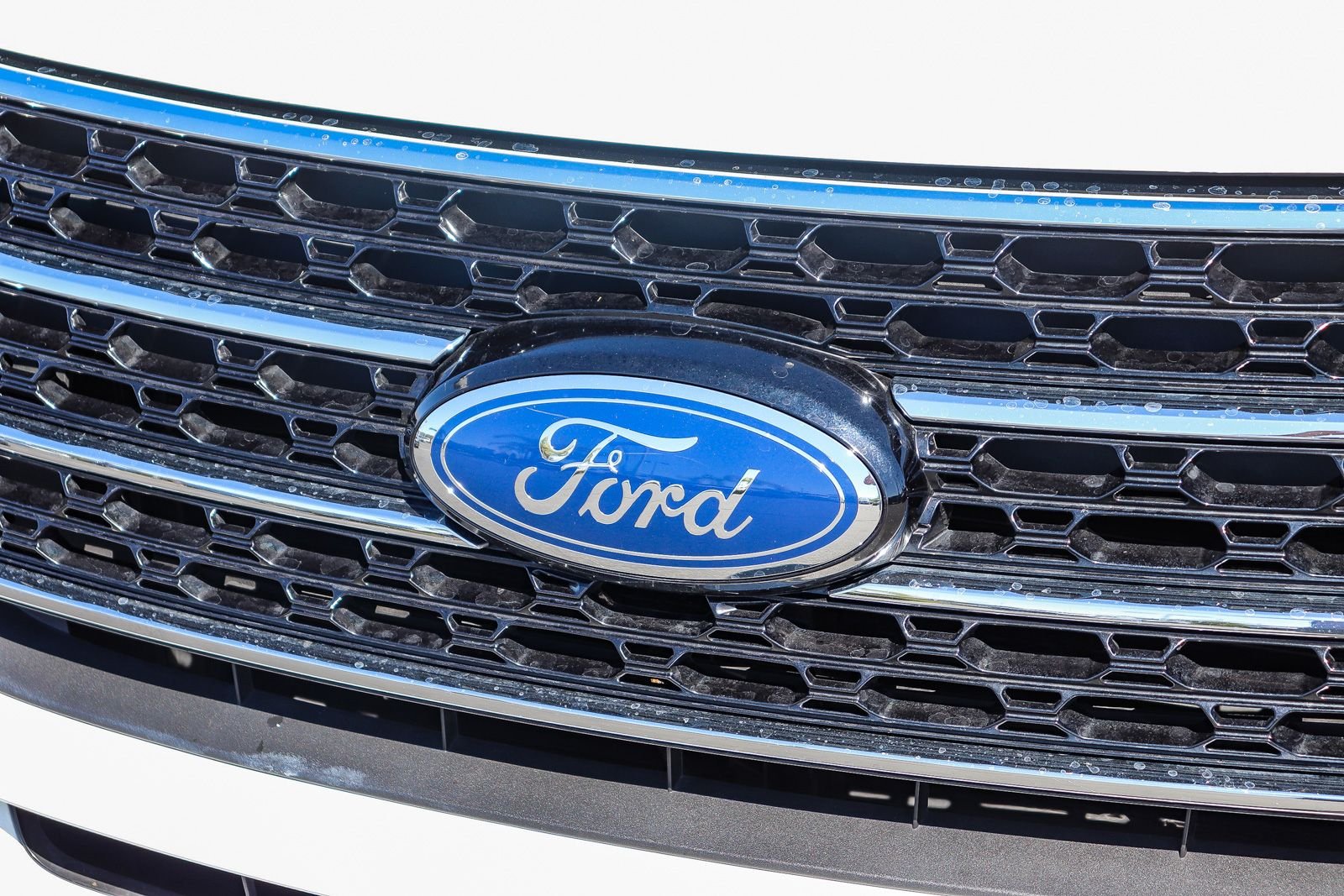 Certified Used 2021 White Metallic Ford XLT image 11