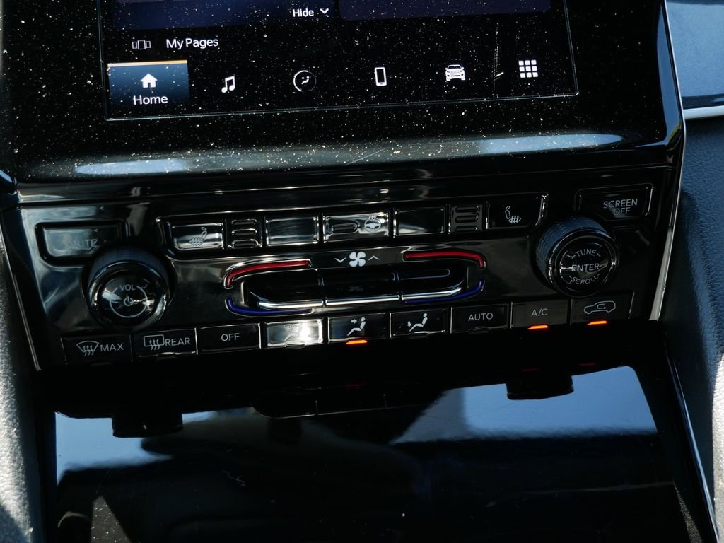 Certified Used 2023 White Jeep Altitude X image 17