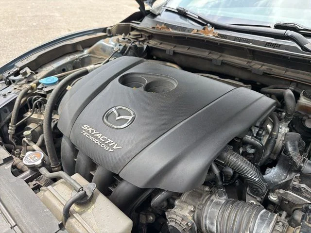 Used 2014 Blue Mazda i Touring image 22