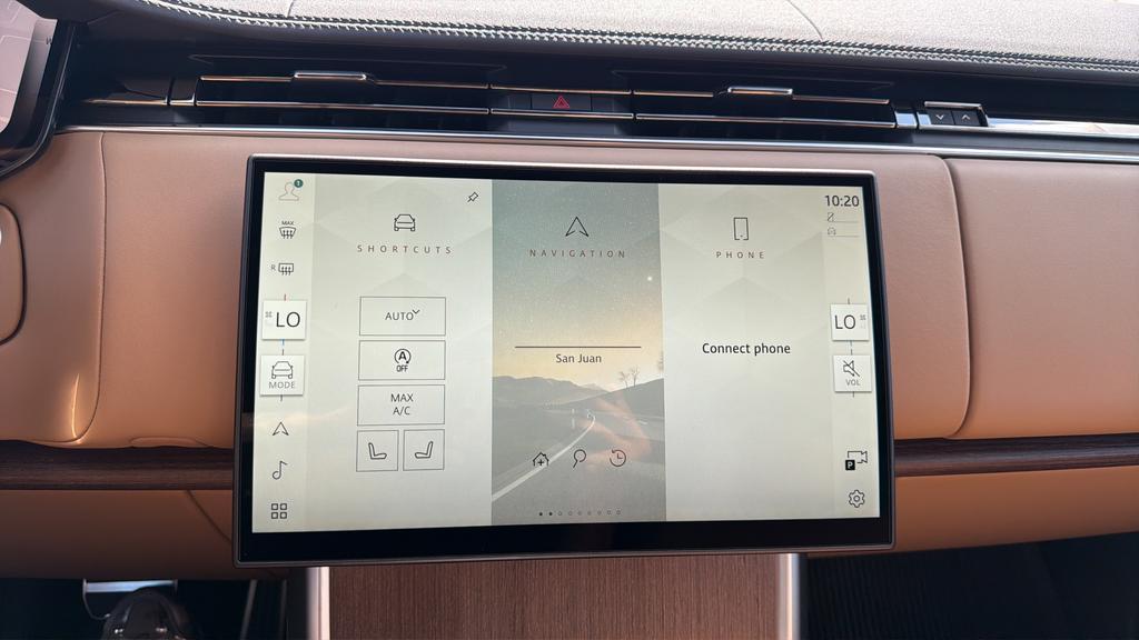 New 2026 Fuji White Land Rover SE image 22