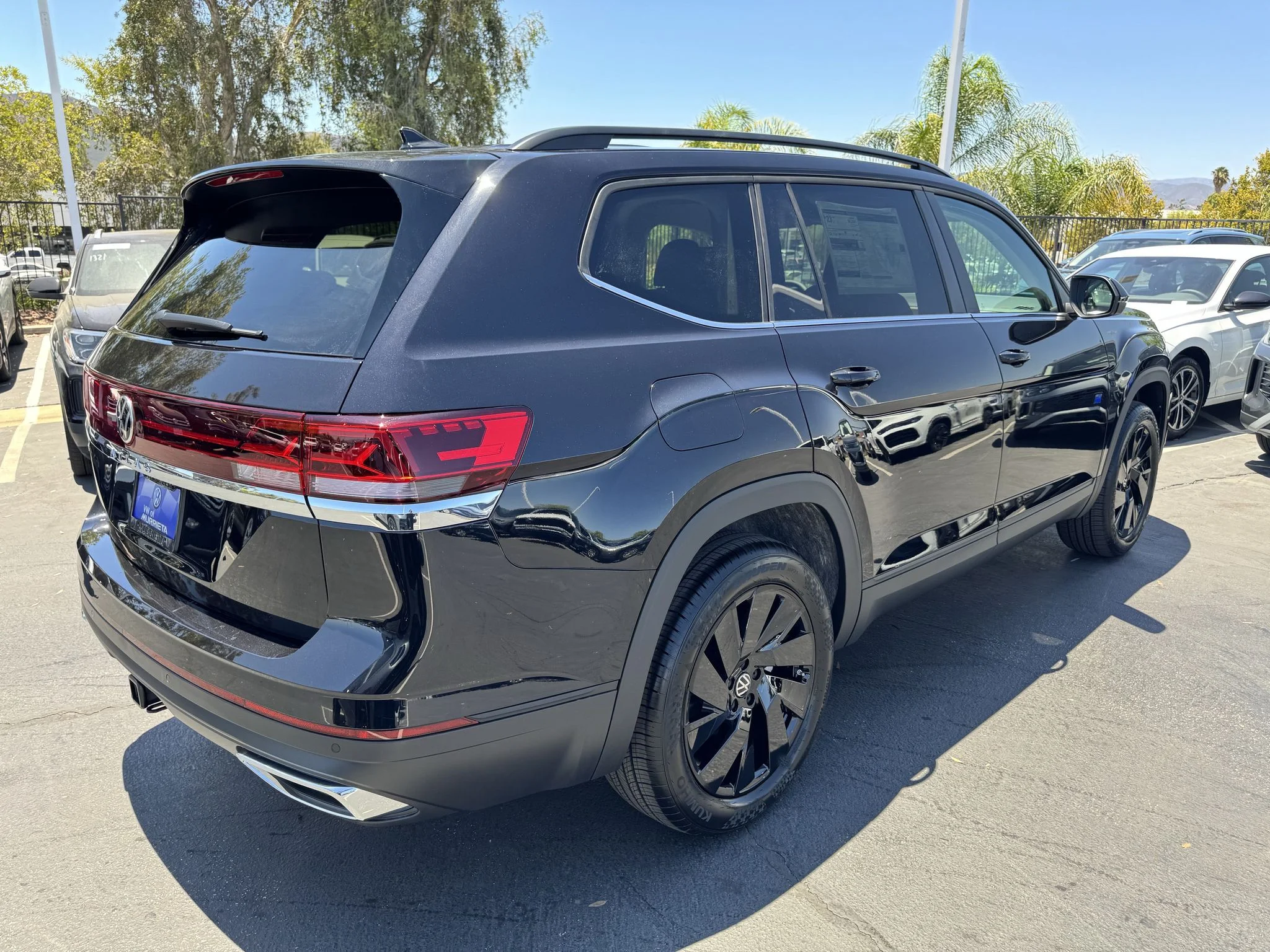 New 2026 Deep Black Pearl Volkswagen 2.0T SE w/Technology image 7