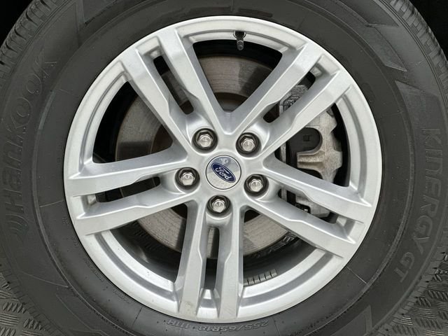 Used 2023 Black Ford XLT image 10