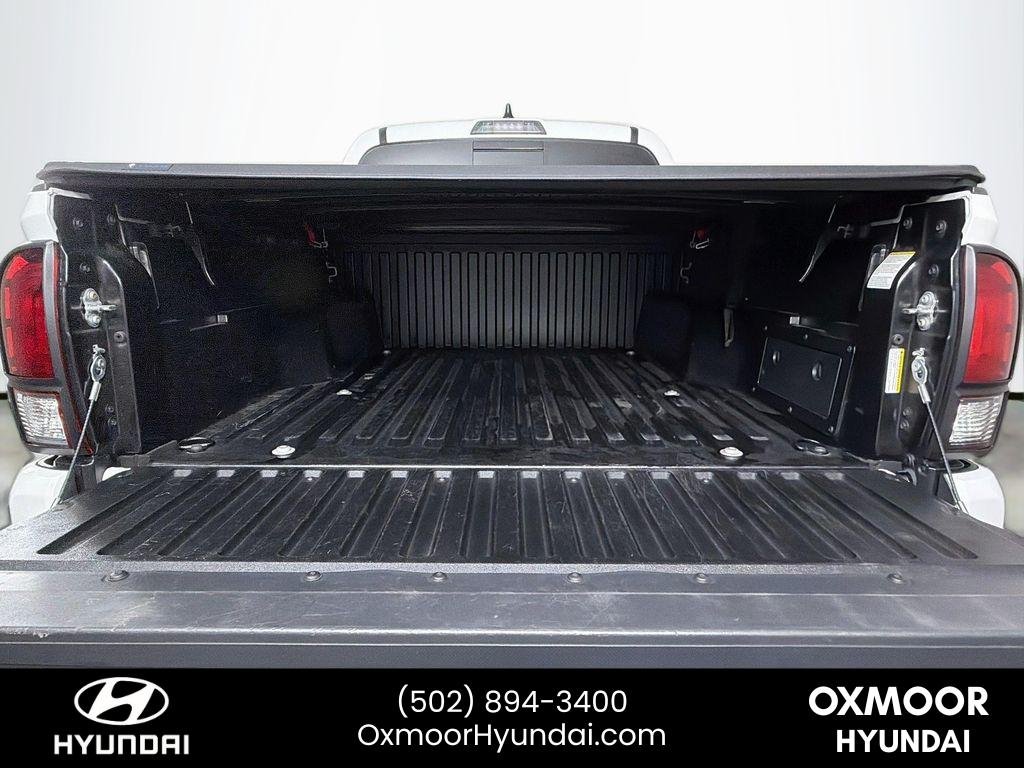 Used 2023 Ice Cap Toyota SR5 image 23