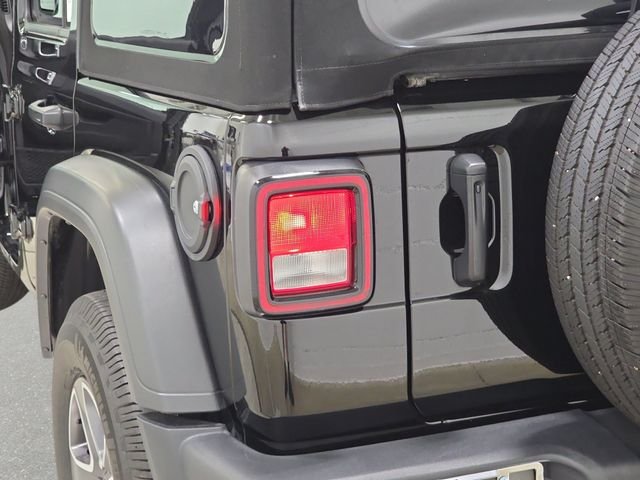 Used 2022 Black Clearcoat Jeep Unlimited Sport S image 33