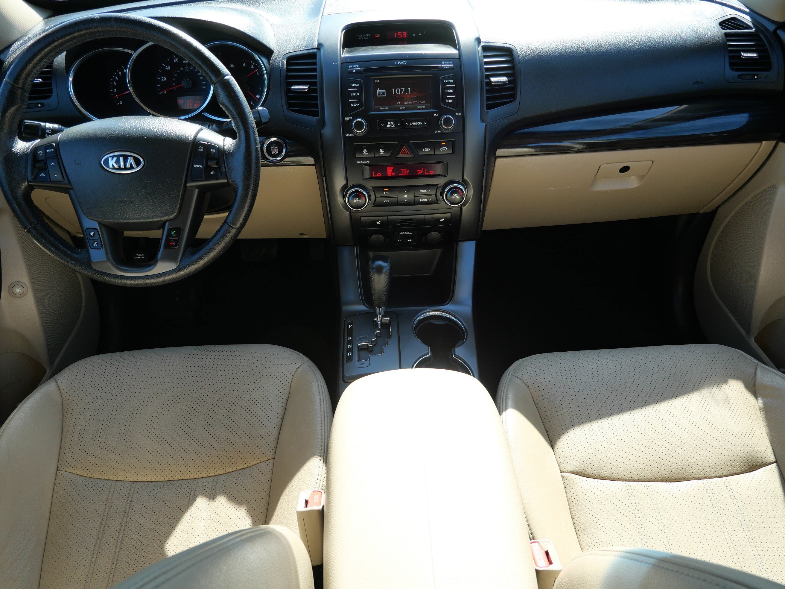 Used 2013 Metal Bronze Kia EX image 10