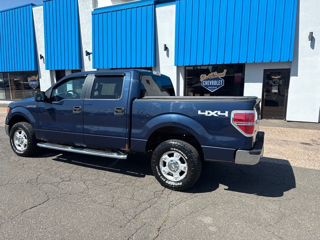 Used 2013 Blue Ford XLT image 18