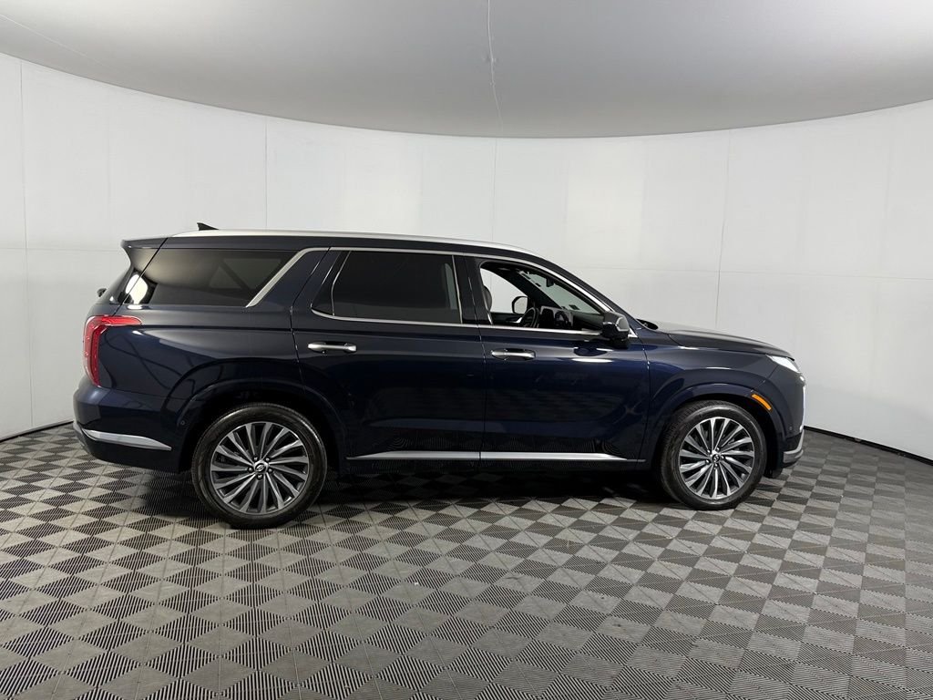 Used 2024 White Hyundai Calligraphy image 7