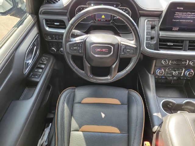2021 GMC Yukon XL AT4 - Photo 19