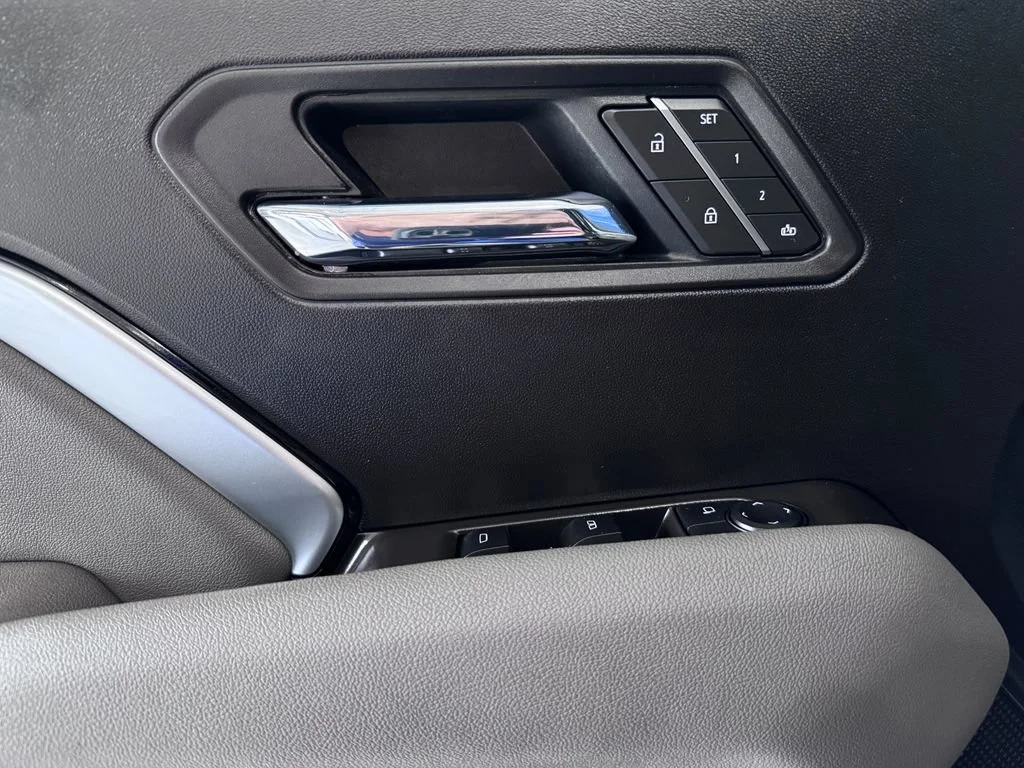2025 Chevrolet Colorado ZR2 - Photo 27