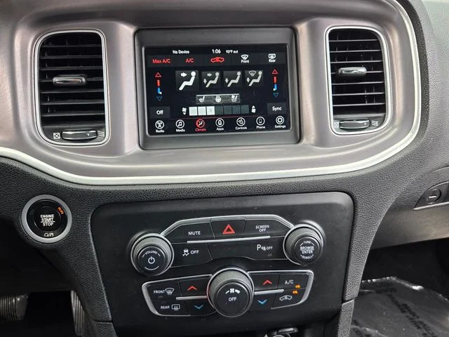 Used 2022 Red Dodge SXT image 22