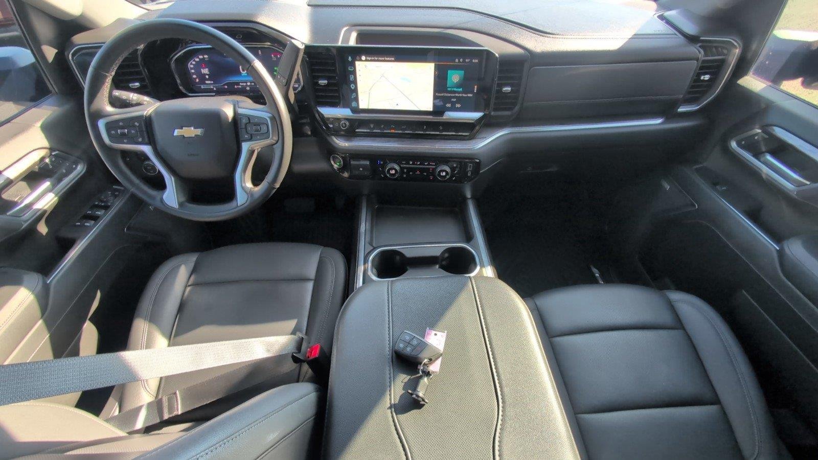 Used 2025 Cypress Gray Chevrolet LTZ image 34
