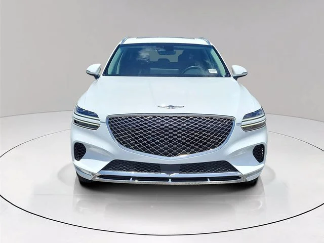 Used 2024 White Genesis 2.5T image 2