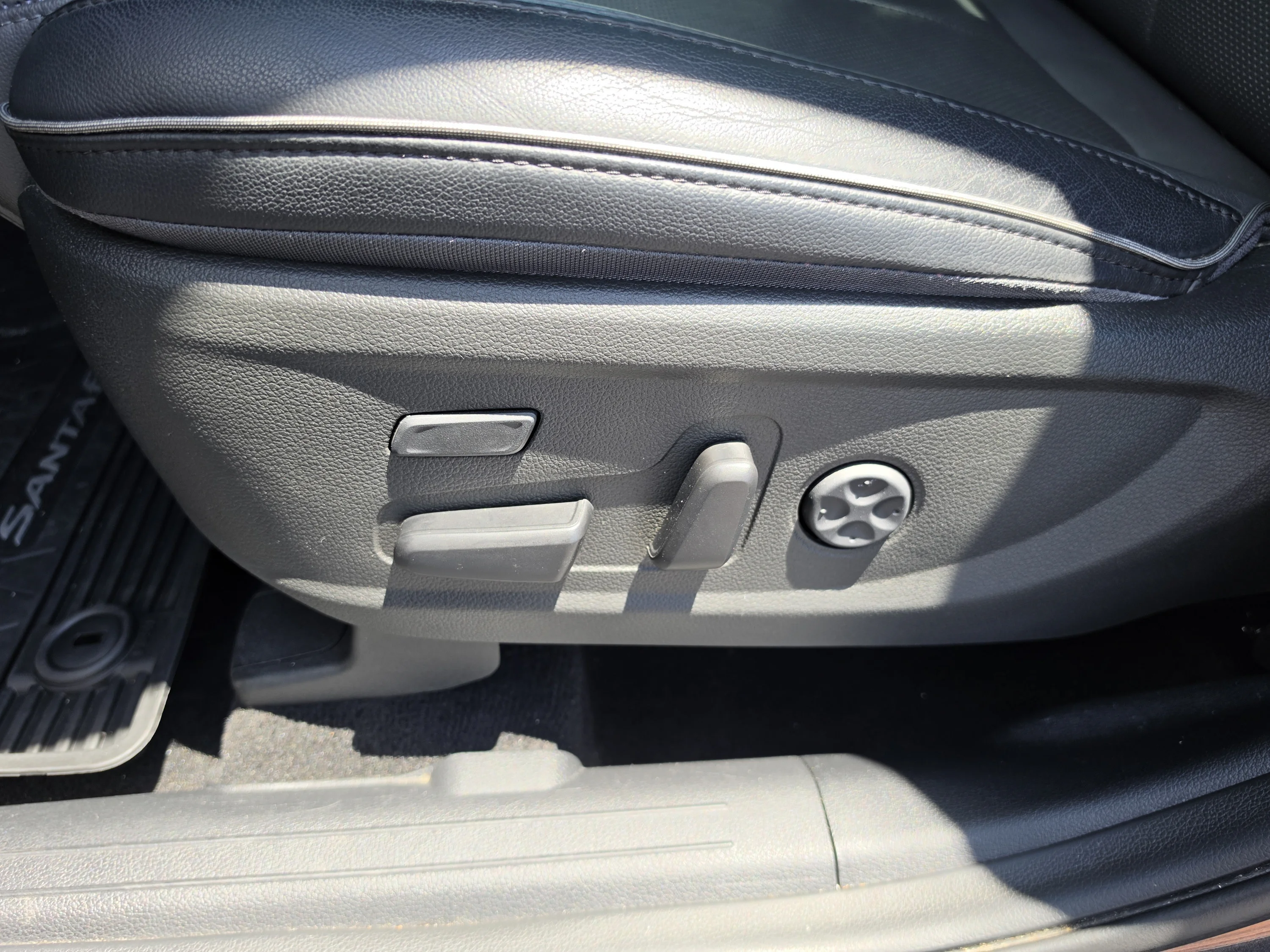 Used 2023 Portofino Gray Hyundai Limited image 25