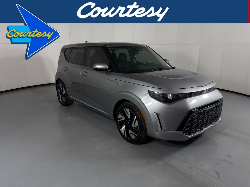 Used 2023 Gray Kia GT-Line image 1