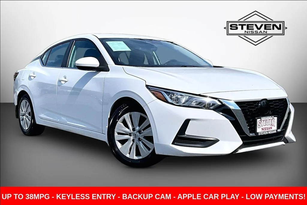 Used 2022 White Nissan S image 1