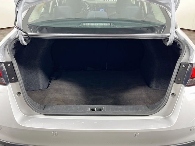 2024 Nissan Versa Sedan SR - Photo 25