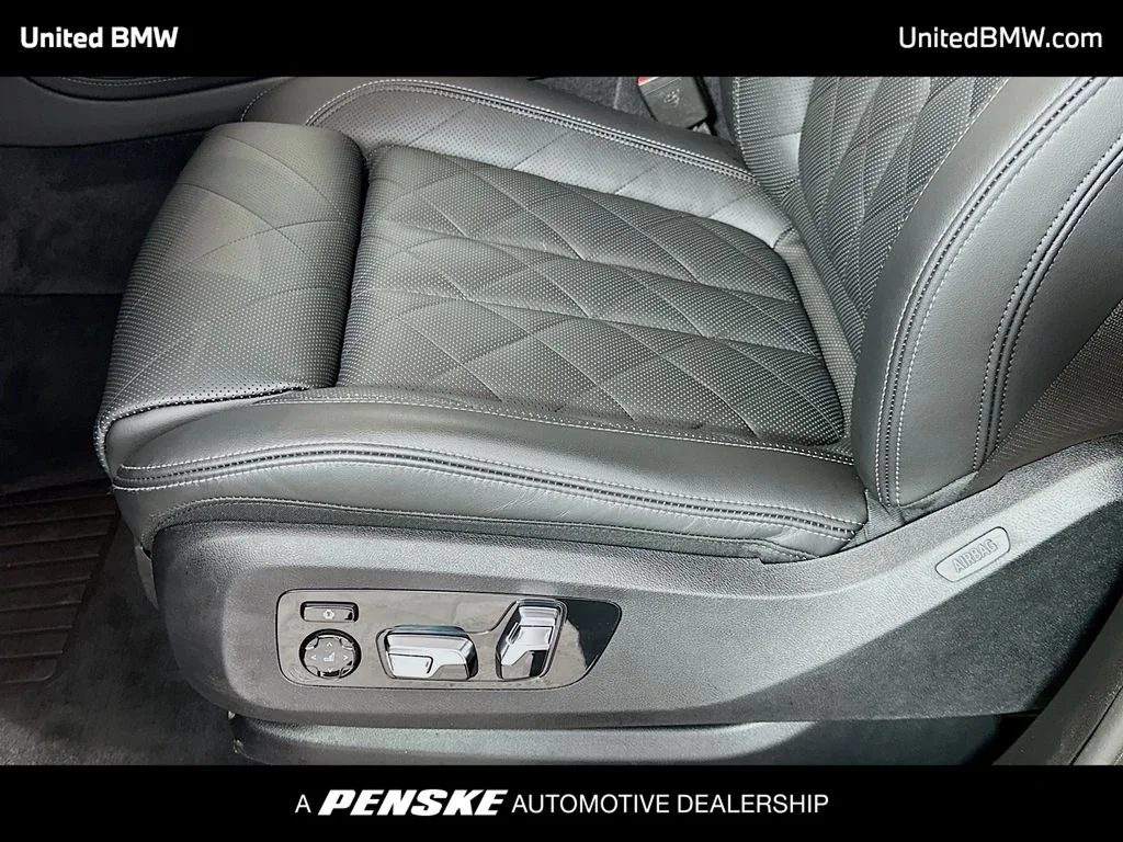 2025 BMW X7 40i - Photo 20