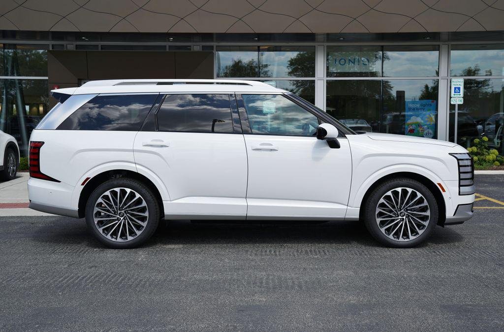 New 2027 Creamy White Pearl Hyundai Calligraphy image 3