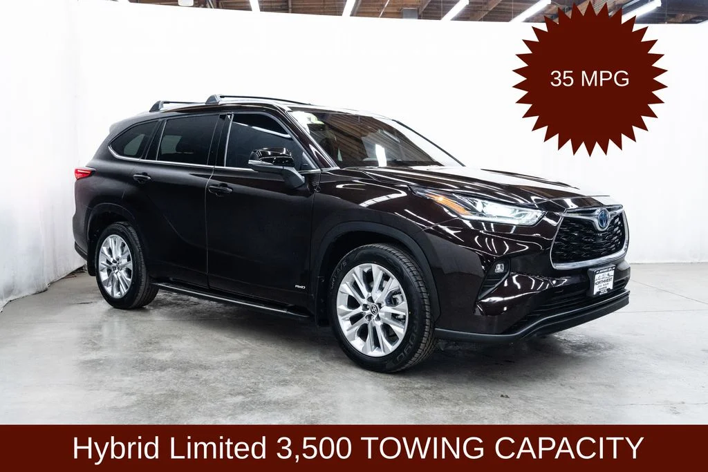 2022 Toyota Highlander Limited Hybrid 4x4's photo