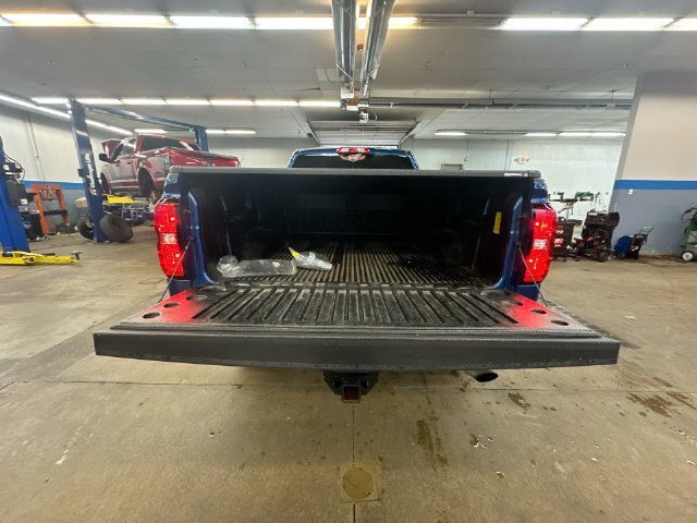 Used 2019 DEEP OCEAN BLUE METALLIC Chevrolet LT image 29