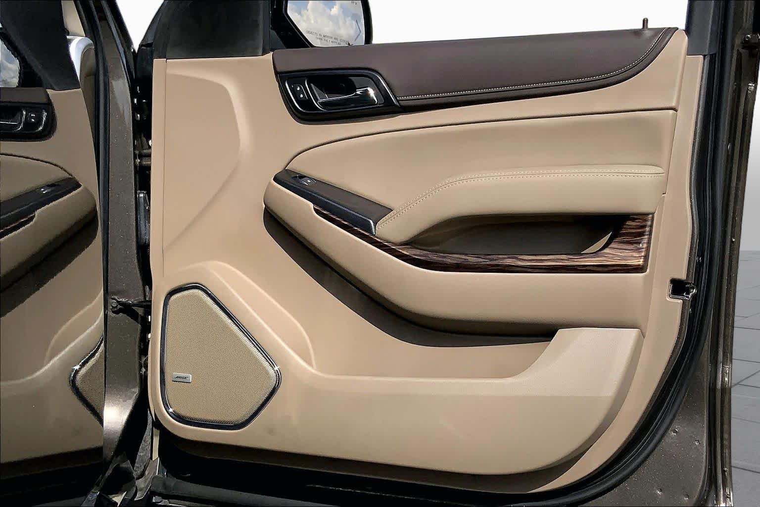 Used 2020 Smokey Quartz Metallic GMC SLT image 22