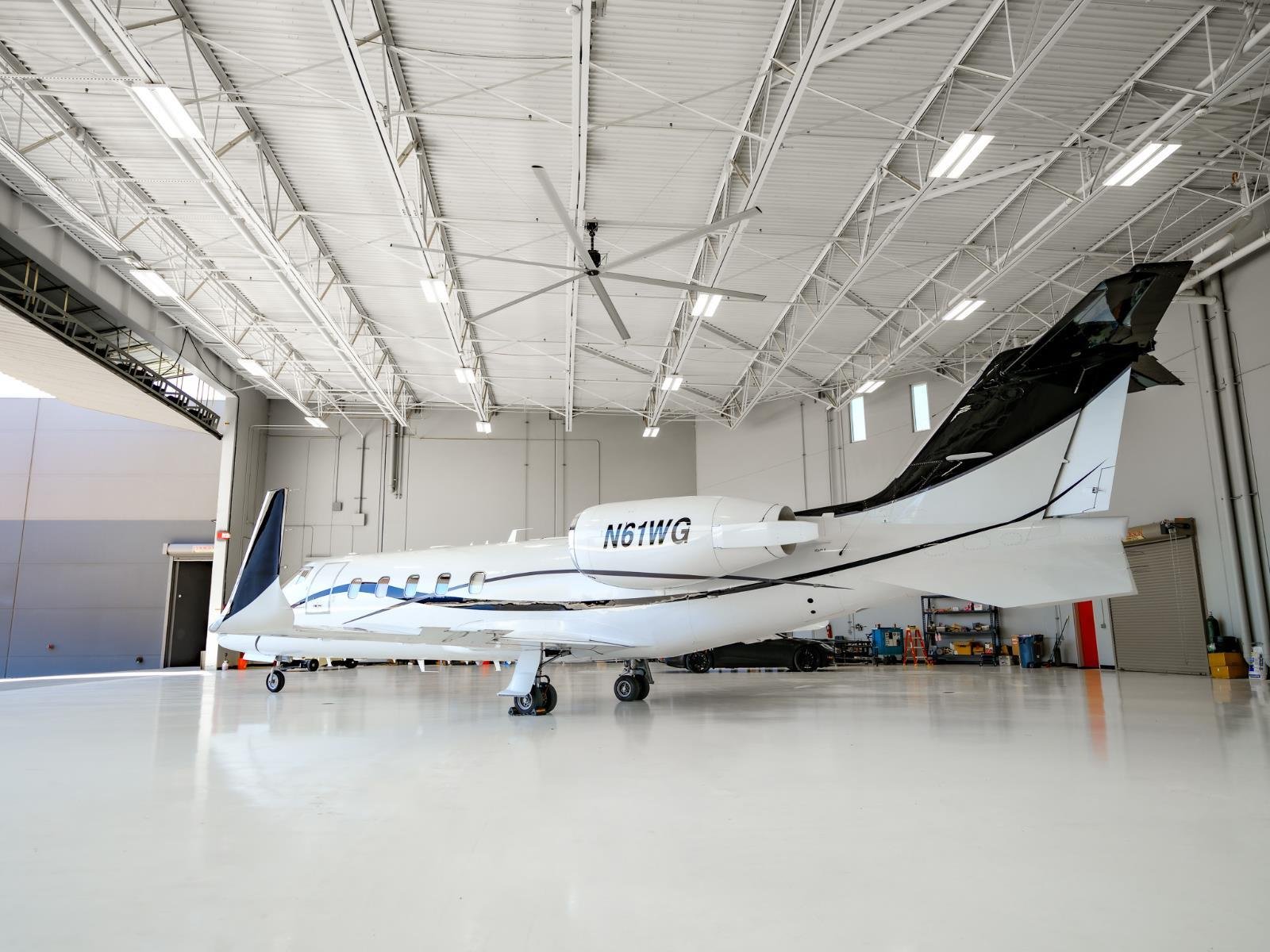 Used 2009 White LEARJET XR image 5