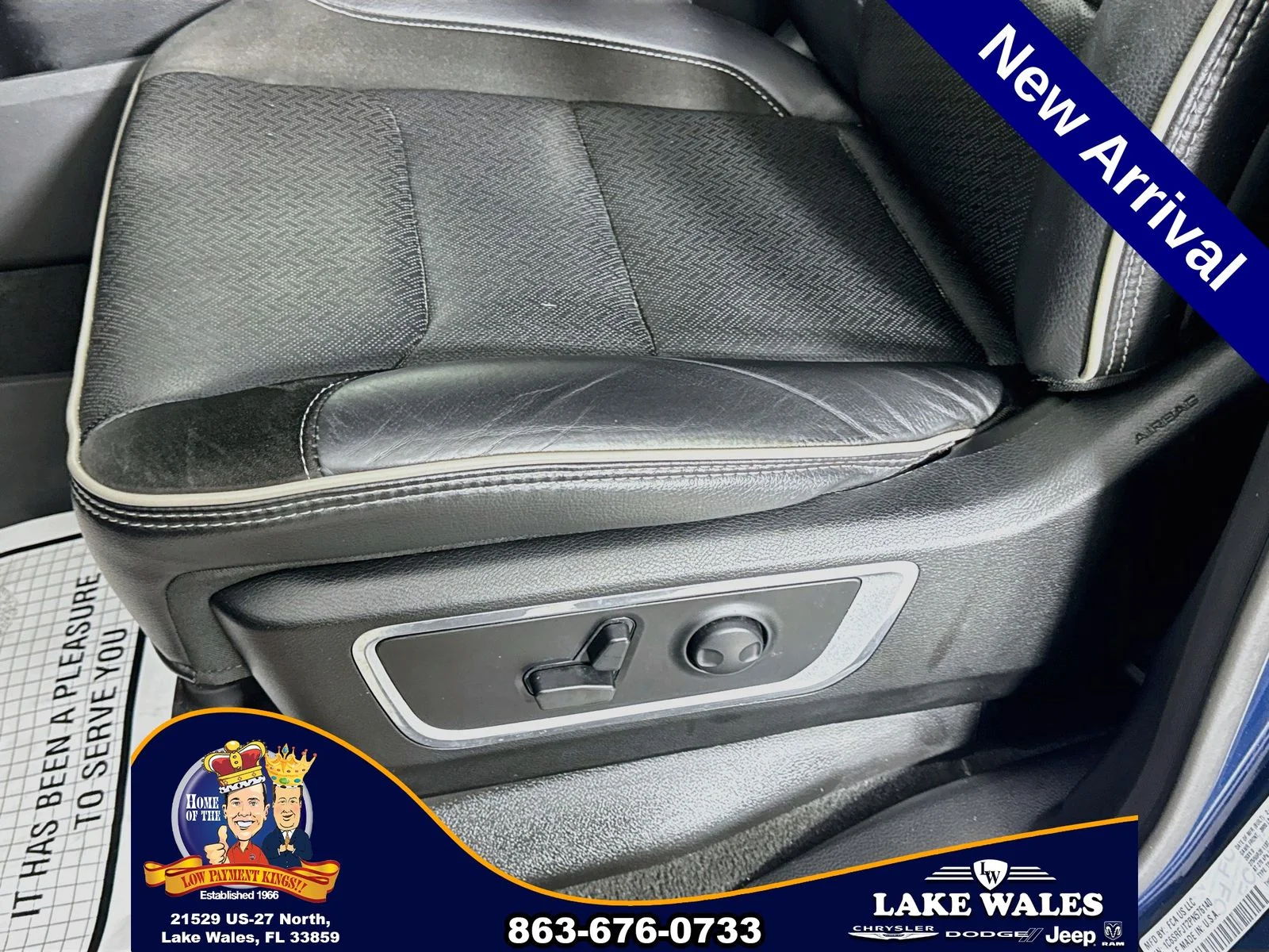 Used 2023 Blue Ram Laramie image 19
