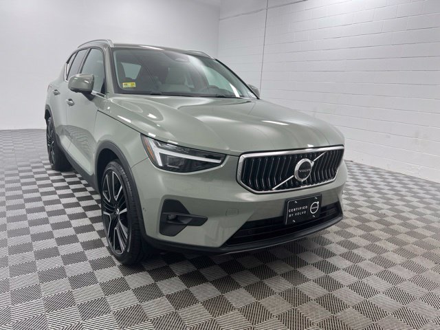 2023 Volvo XC40