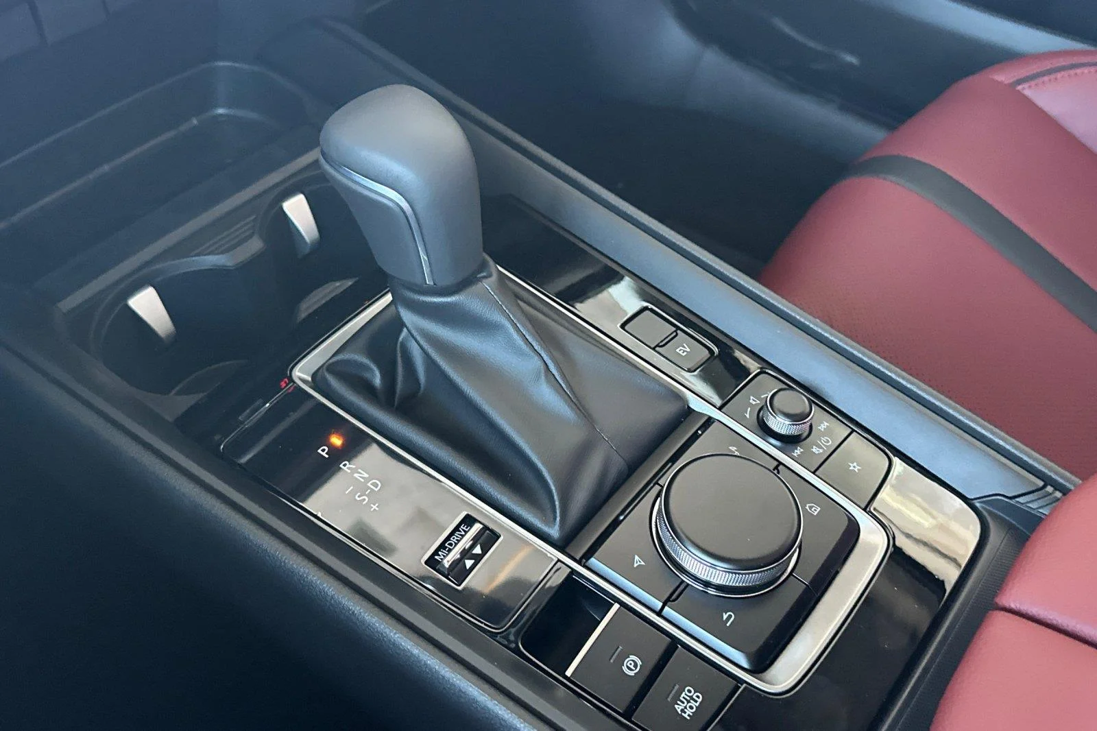 New 2026 Wind Chill Pearl Mazda Premium AWD image 25
