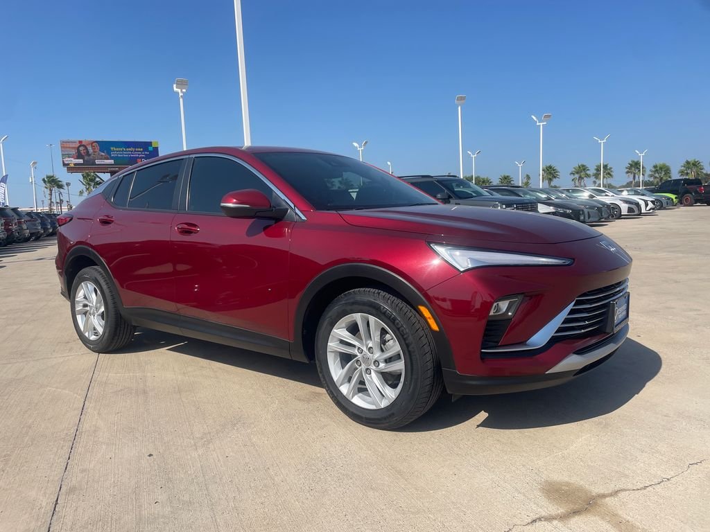 Used 2024 Red Buick Preferred image 7