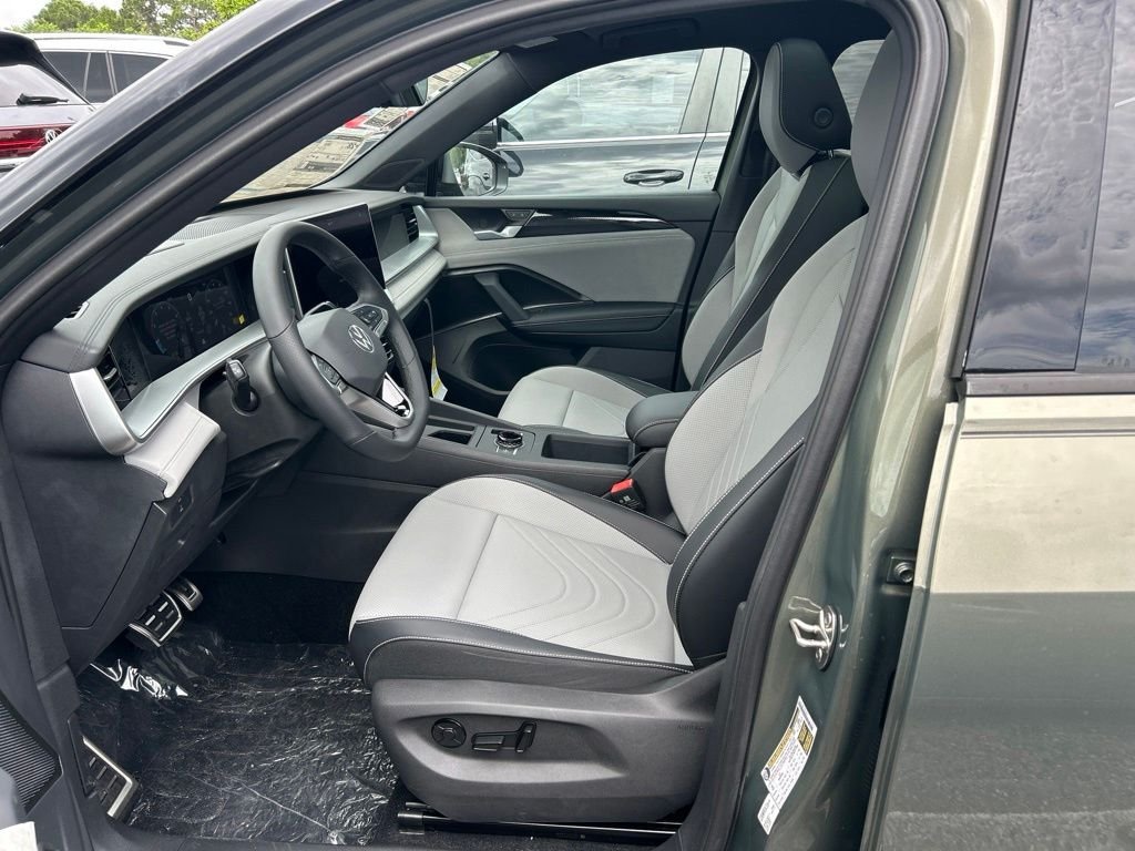 New 2026 Green Volkswagen 2.0T SE R-Line Black image 14