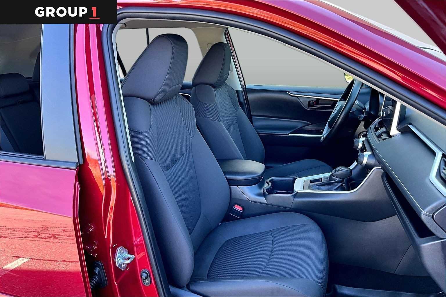 Certified Used 2025 Ruby Flare Pearl Toyota LE image 8