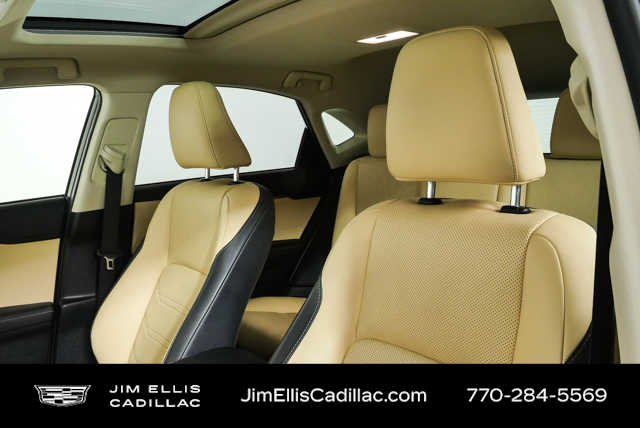 Used 2017 -select- Lexus NX 300h image 5