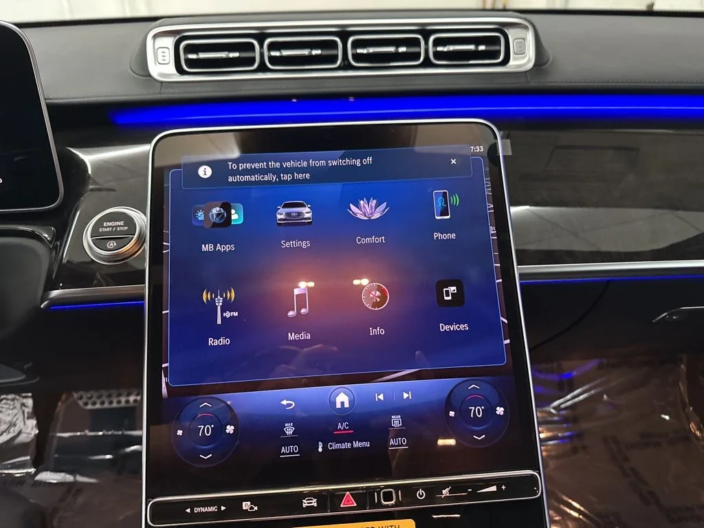 New 2026 White Mercedes-Benz S 580 image 13