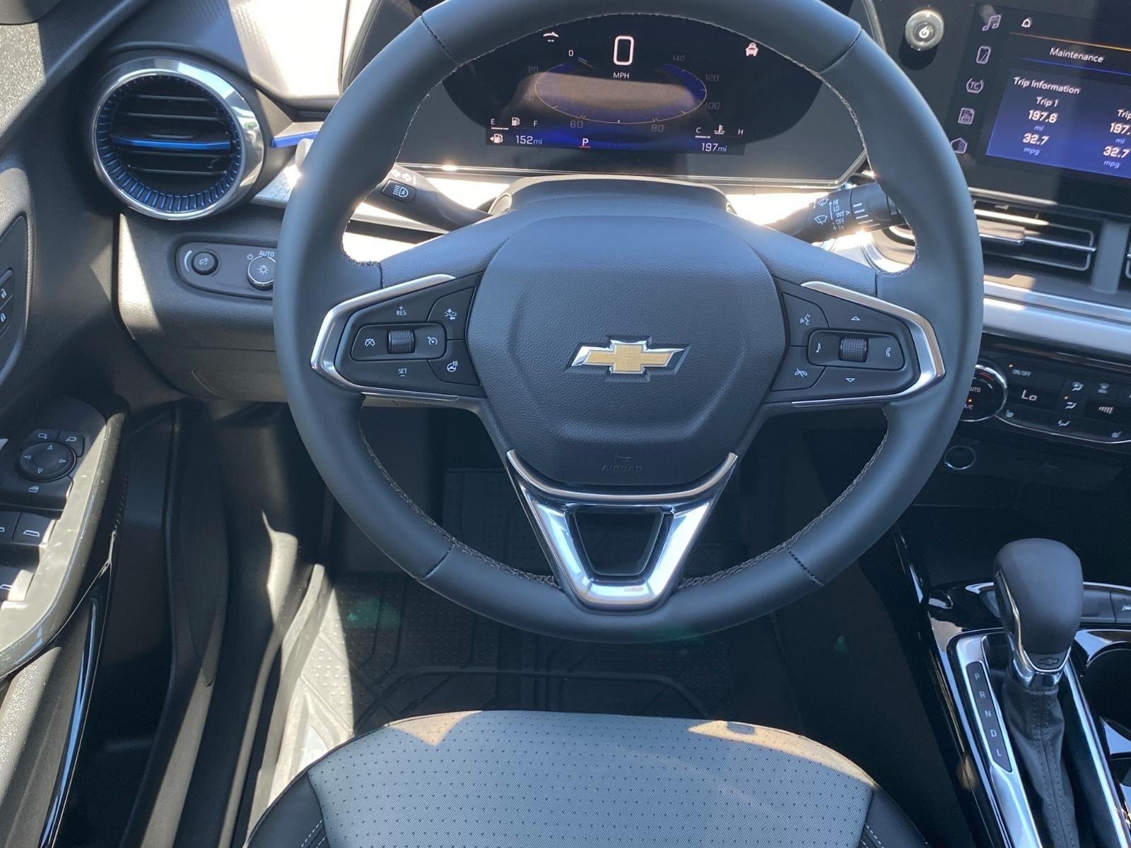 2026 Chevrolet Trax LT - Photo 6