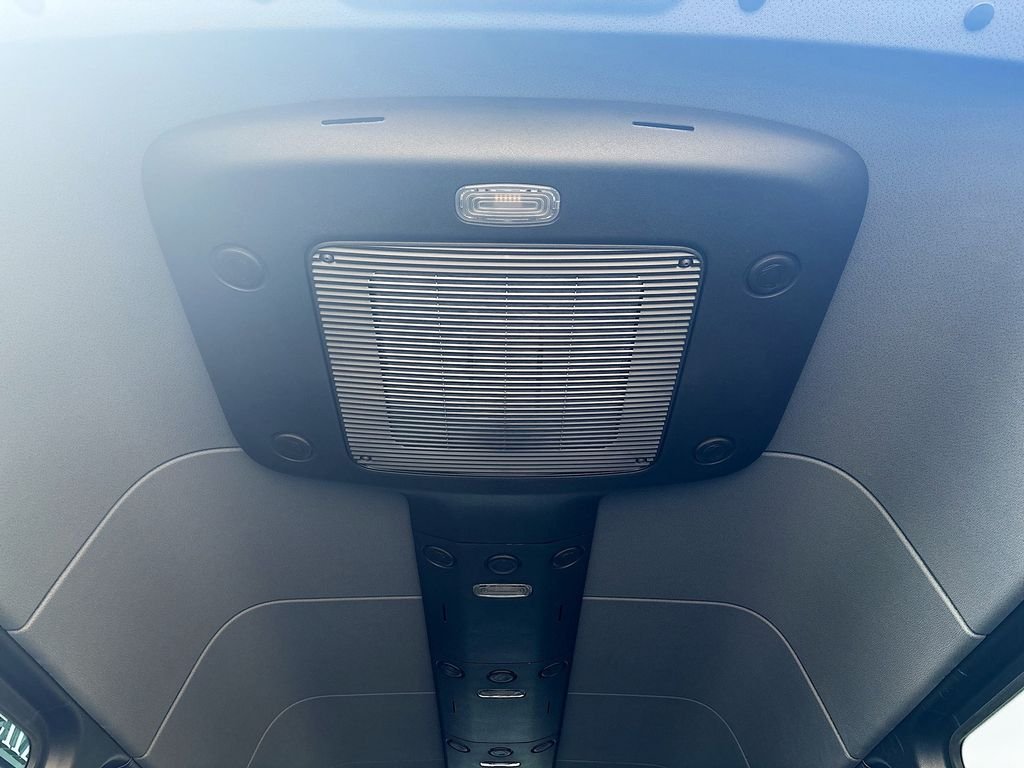 New 2026  Mercedes-Benz Passenger 170 WB image 18