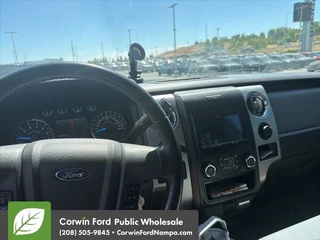Used 2014 Silver Ford XLT image 14